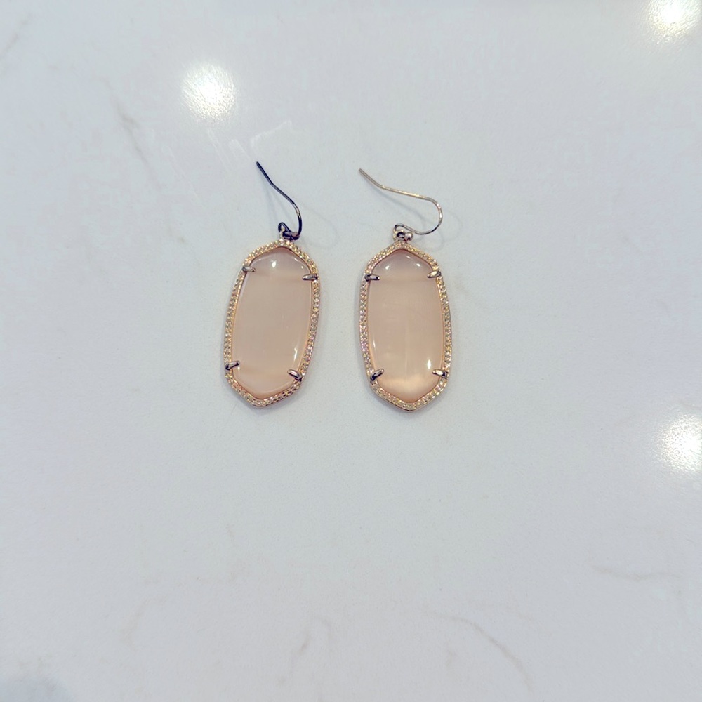 Kendra Scott Elle earrings